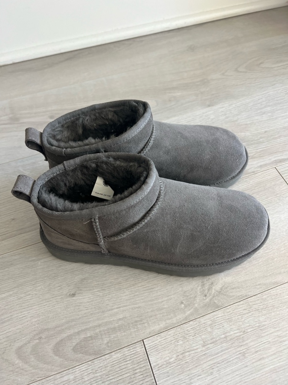 UGG ultra mini Gray